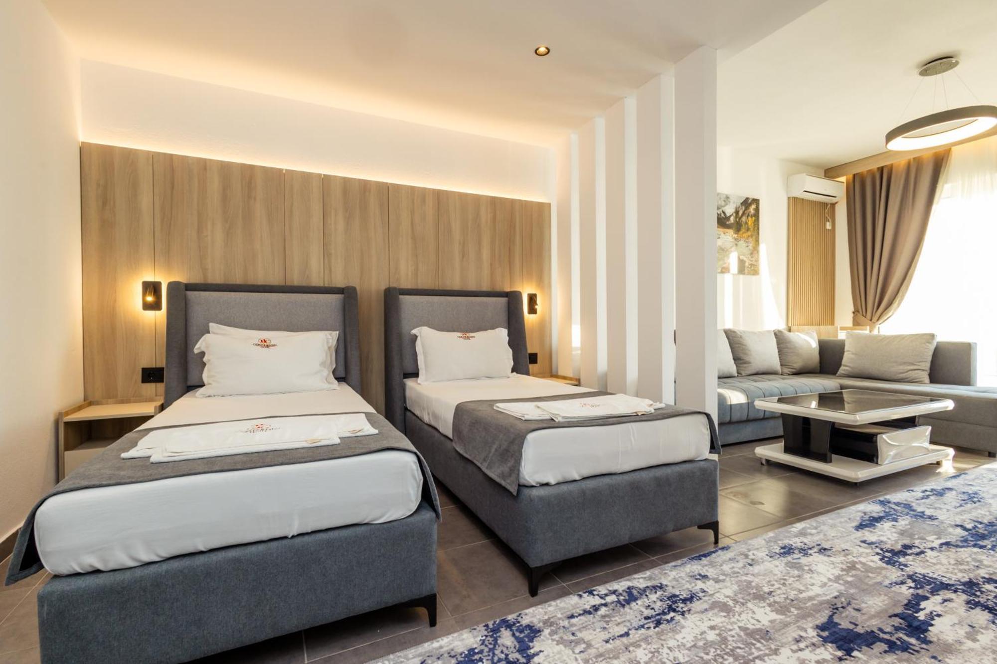 Continental Hotel Ülgün Dış mekan fotoğraf